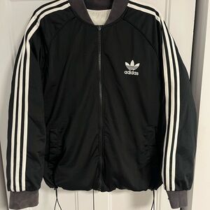 Adidas trefoil puffer reversible